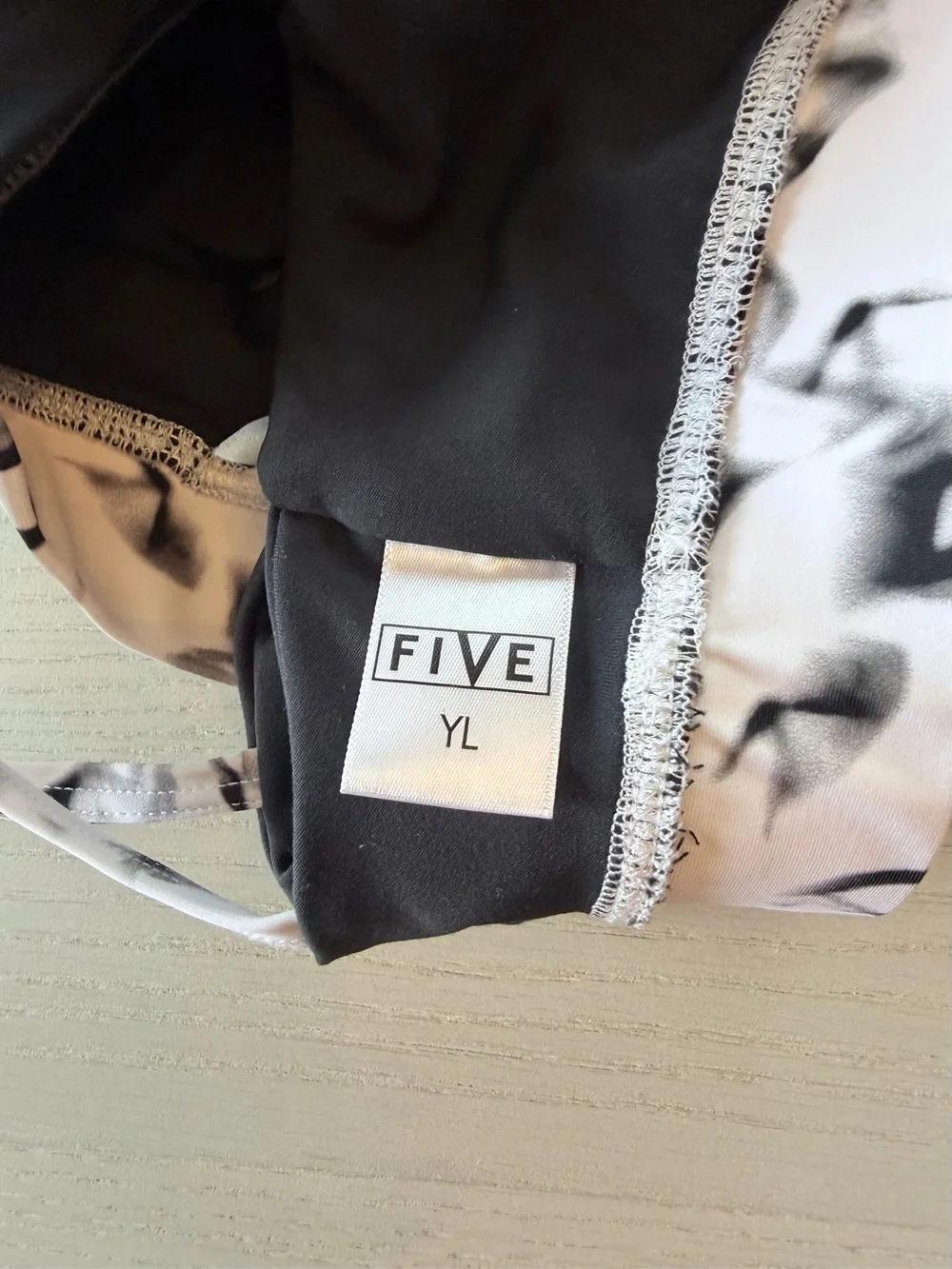 Five Dancewear Xenas Bra (Autumn X Five) - Tuxedo - CL